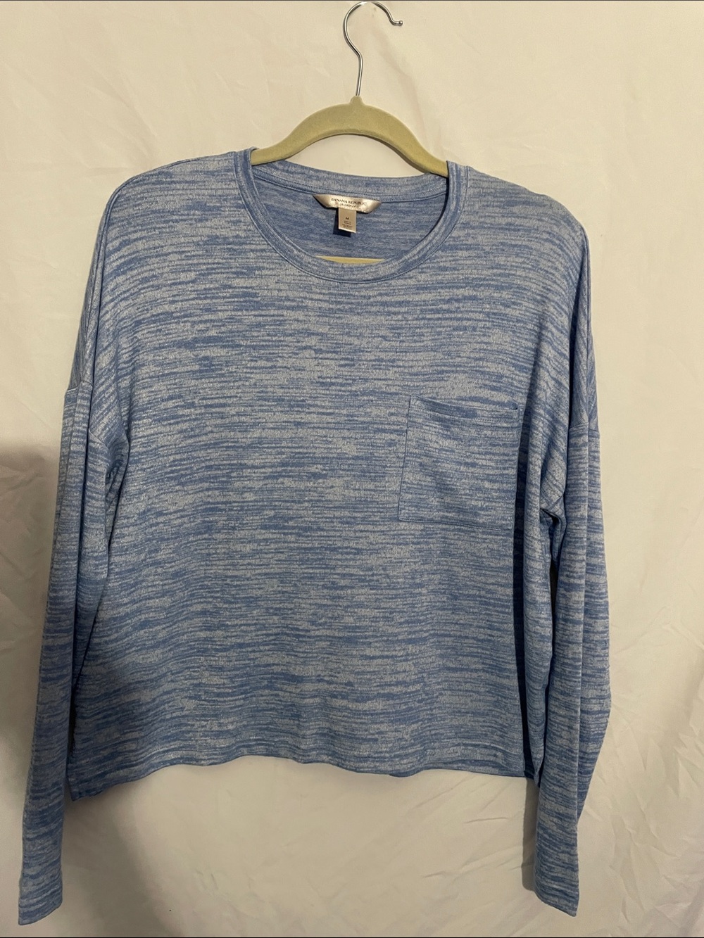 Banana Republic Heathered Light Blue Crewneck Top